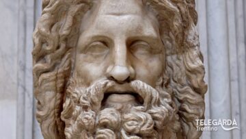 Lezioni di dialetto Trentino – “Mitologia greca con Bepi Turrini – 1” – 105